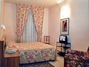 Hotel Elena